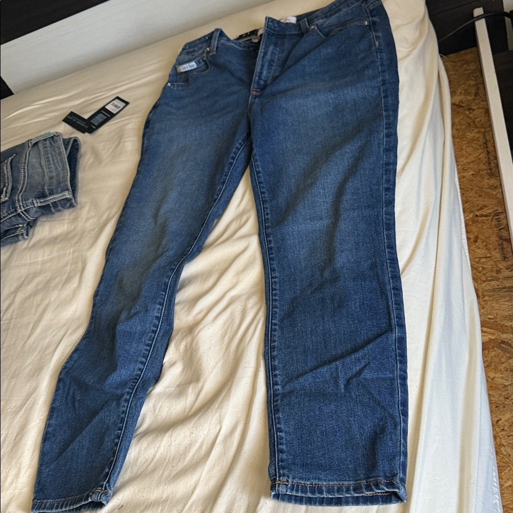 Calvin Klein Jeans Women's Straight Leg Blue Denim